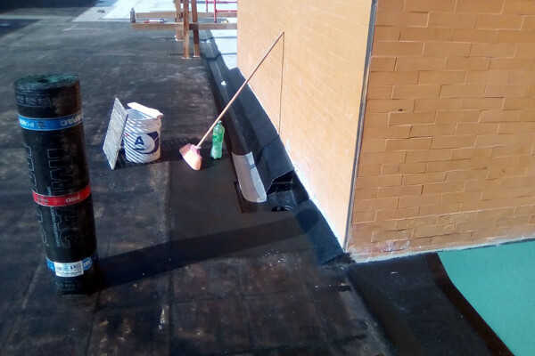 IMPERMEABILIZACIÓN DE TERRAZA Y/O LOSA DE AZOTEA, DE COCHERAS EN TORRES DE DEPARTAMENTOS